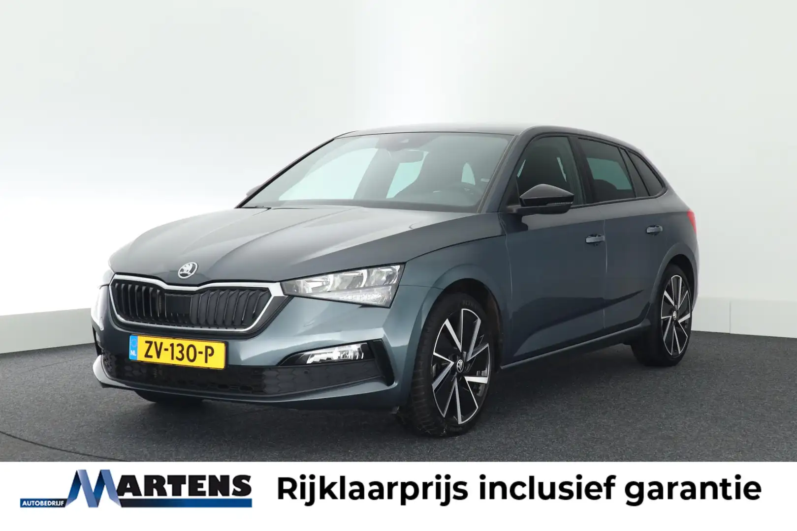 Skoda Scala 1.5 TSI 150pk DSG Sport Business Camera Stoelverwa Grijs - 1