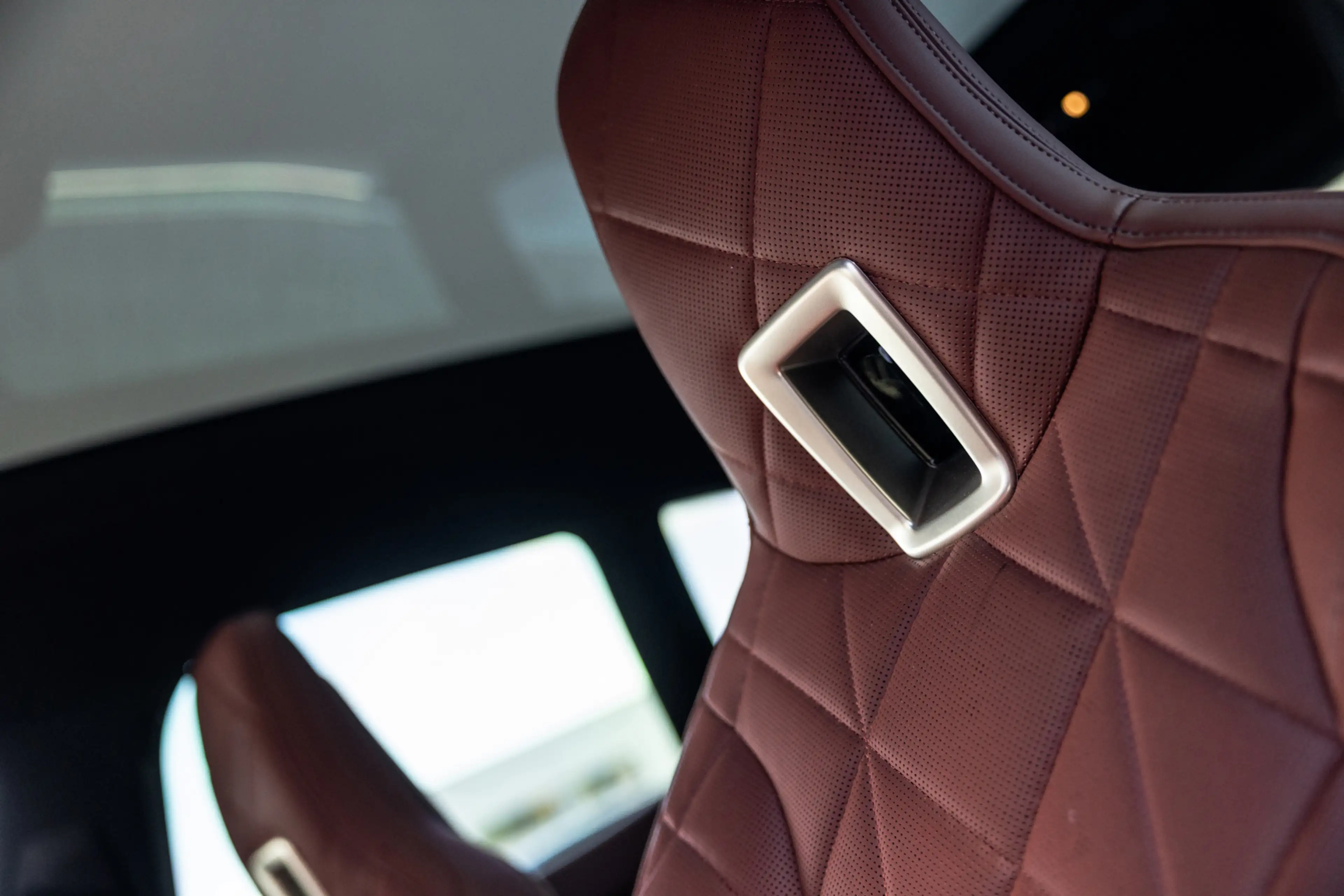 BMW iX XDrive50 M 112 kWh, B&W Audio, Sky-Lounge, Massage — photo 9