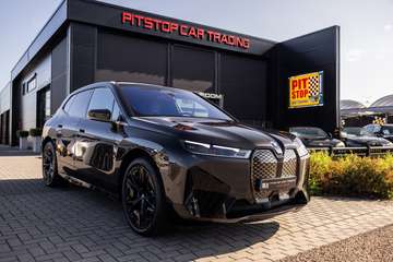 XDrive50 M 112 kWh, B&W Audio, Sky-Lounge, Massage