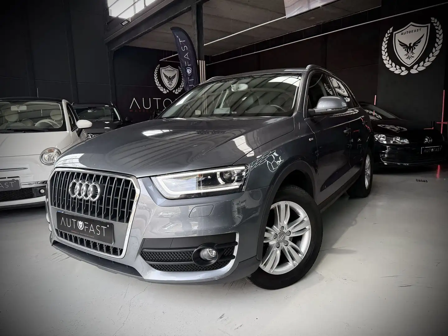 Audi Q3 2.0TDI Ambition quattro S-Tronic 177 Gris - 1