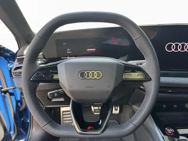 Audi A6 view 4