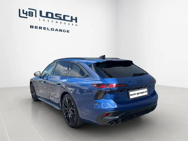 Audi A6 view 11