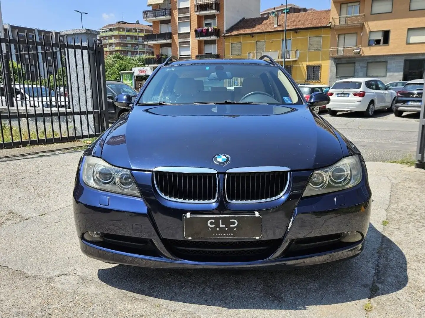 BMW 320 d cat Touring Attiva Blu/Azzurro - 2