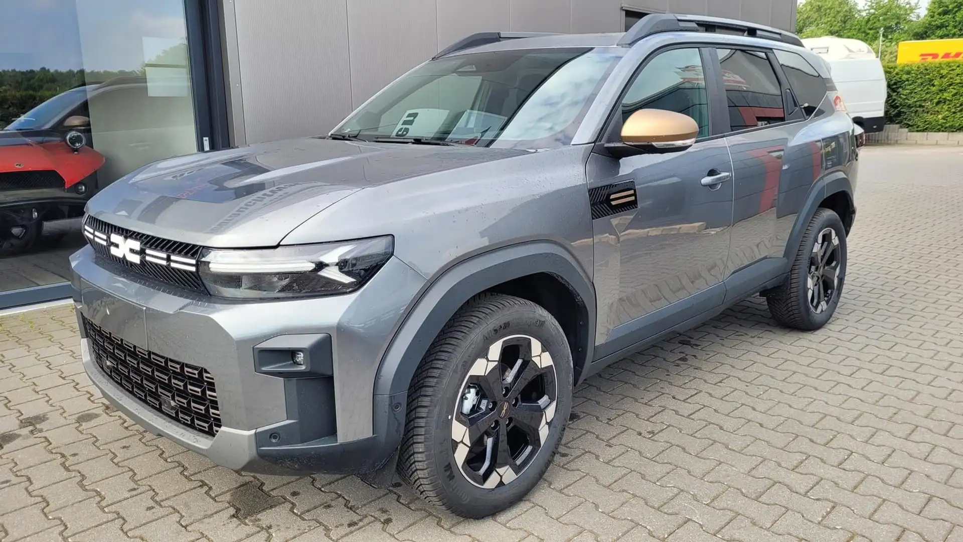 Dacia Bigster Extreme 4x4*LED*Navi*Shzg*PDC*Cam*SD*18" Grau - 1