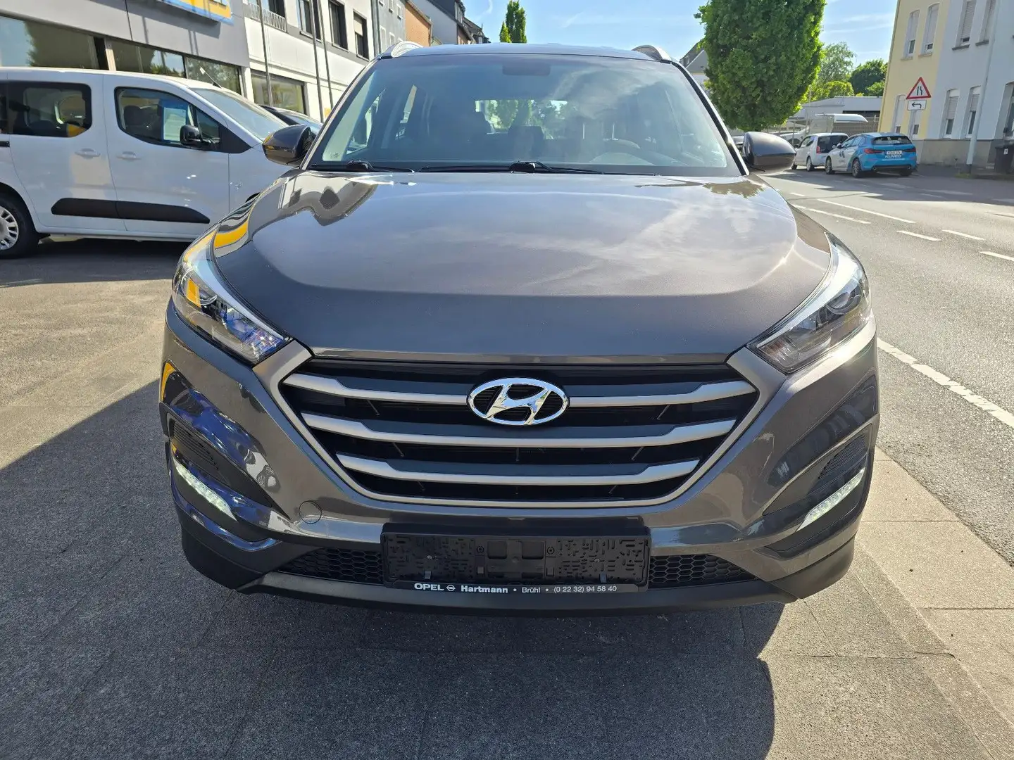 Hyundai TUCSON blue Classic 2WD +2 JAHRE GARANTIE+ Bruin - 2