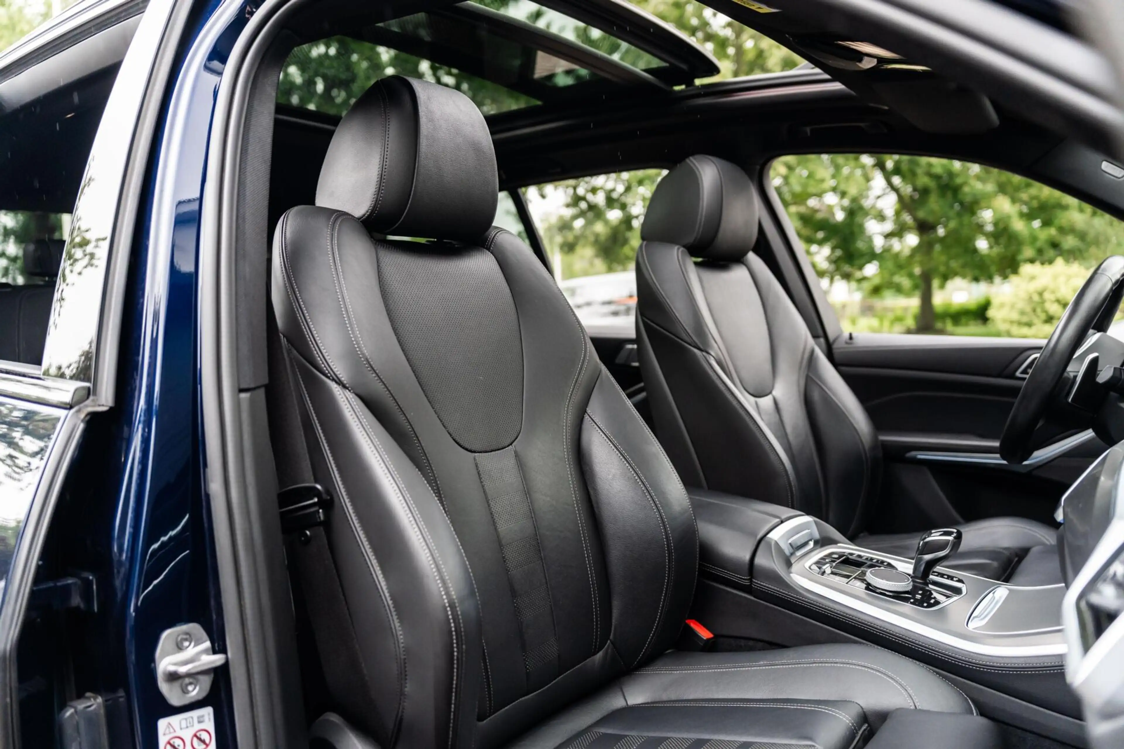 BMW X5 xDrive45e High Exec M H&K Skylounch Pano 360 Trekh — photo 22
