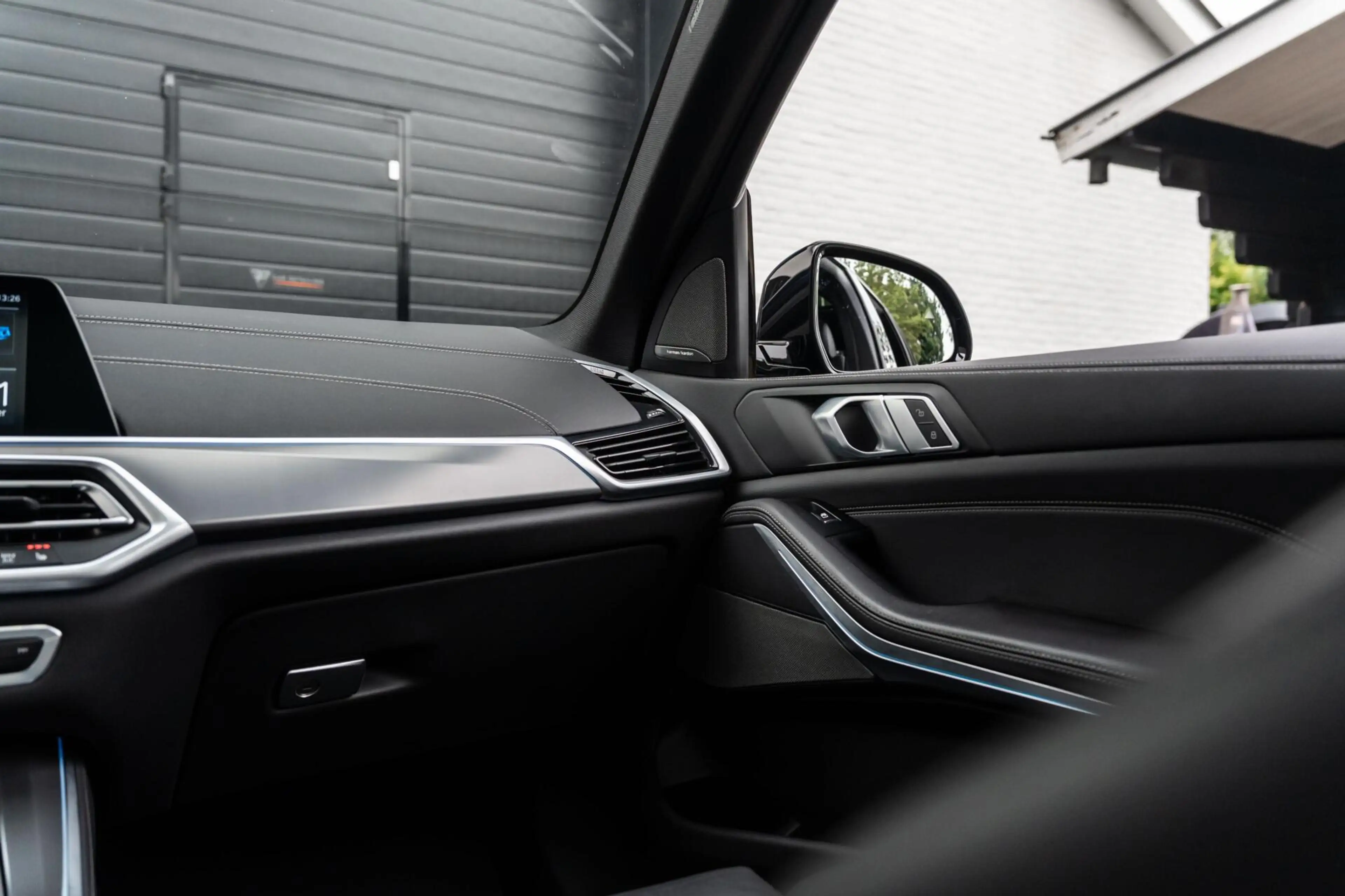 BMW X5 xDrive45e High Exec M H&K Skylounch Pano 360 Trekh — photo 26