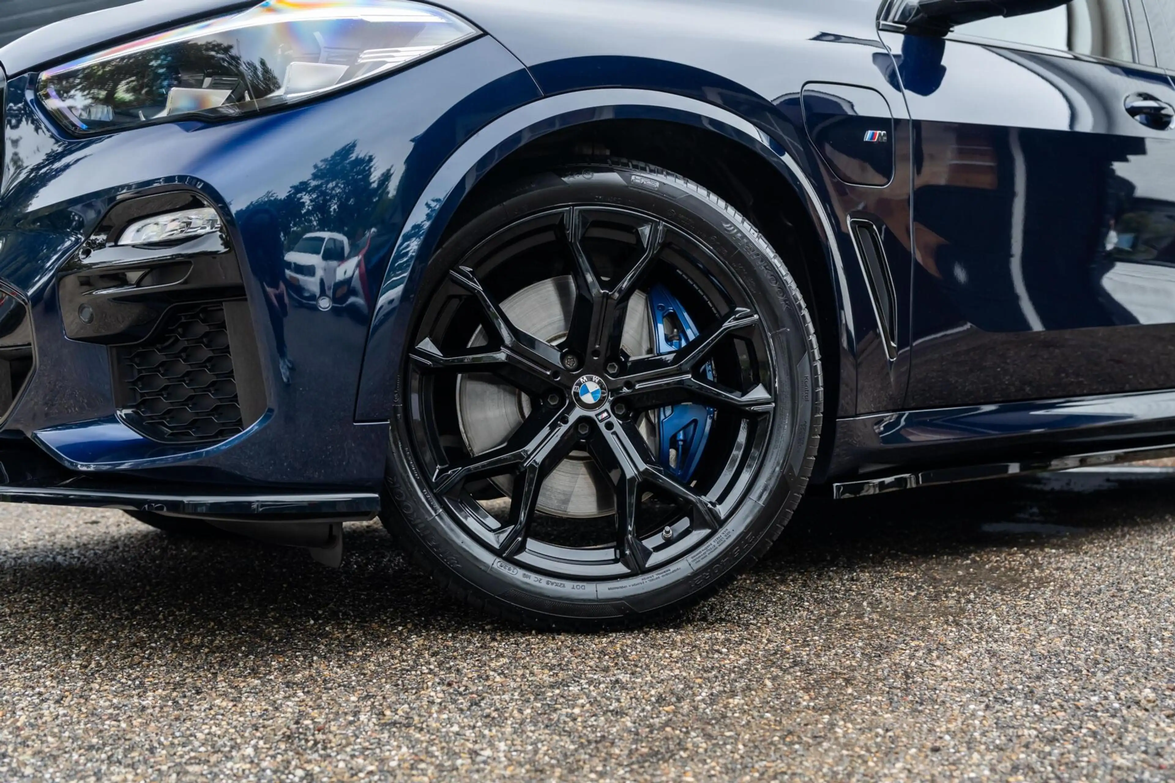BMW X5 xDrive45e High Exec M H&K Skylounch Pano 360 Trekh — photo 4