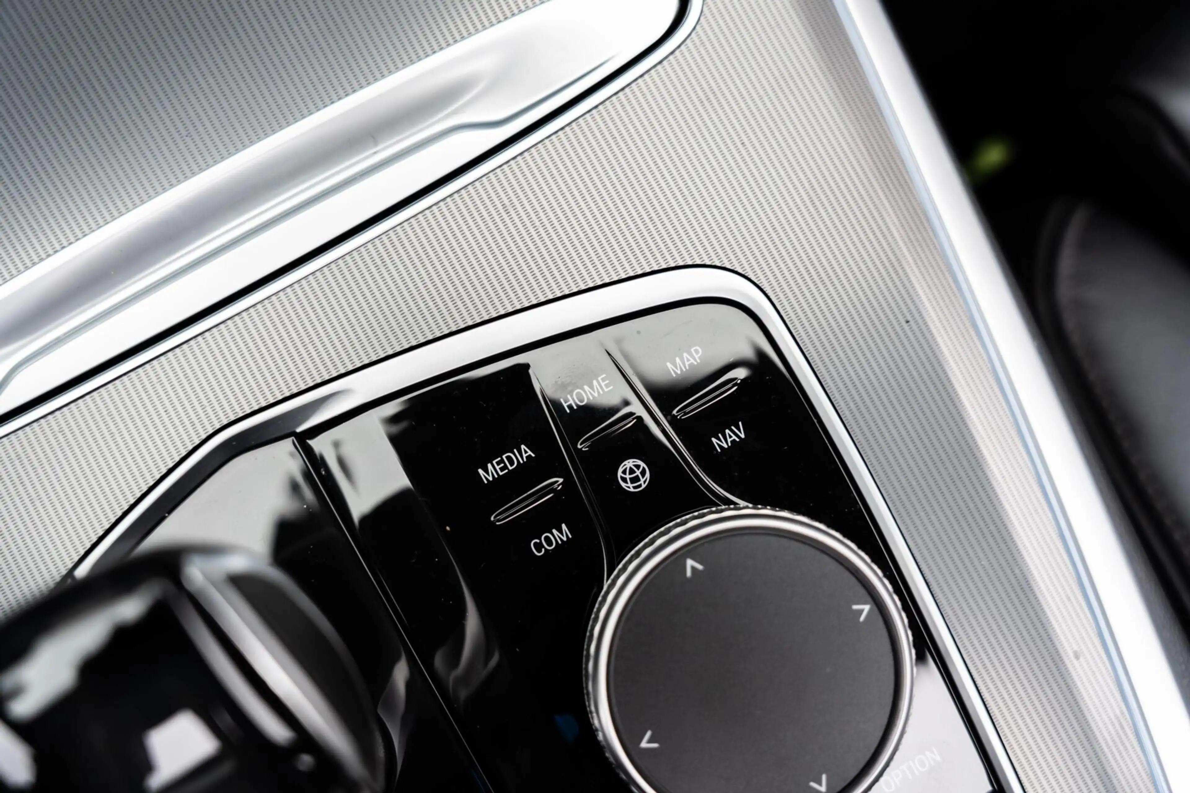 BMW X5 xDrive45e High Exec M H&K Skylounch Pano 360 Trekh — photo 45