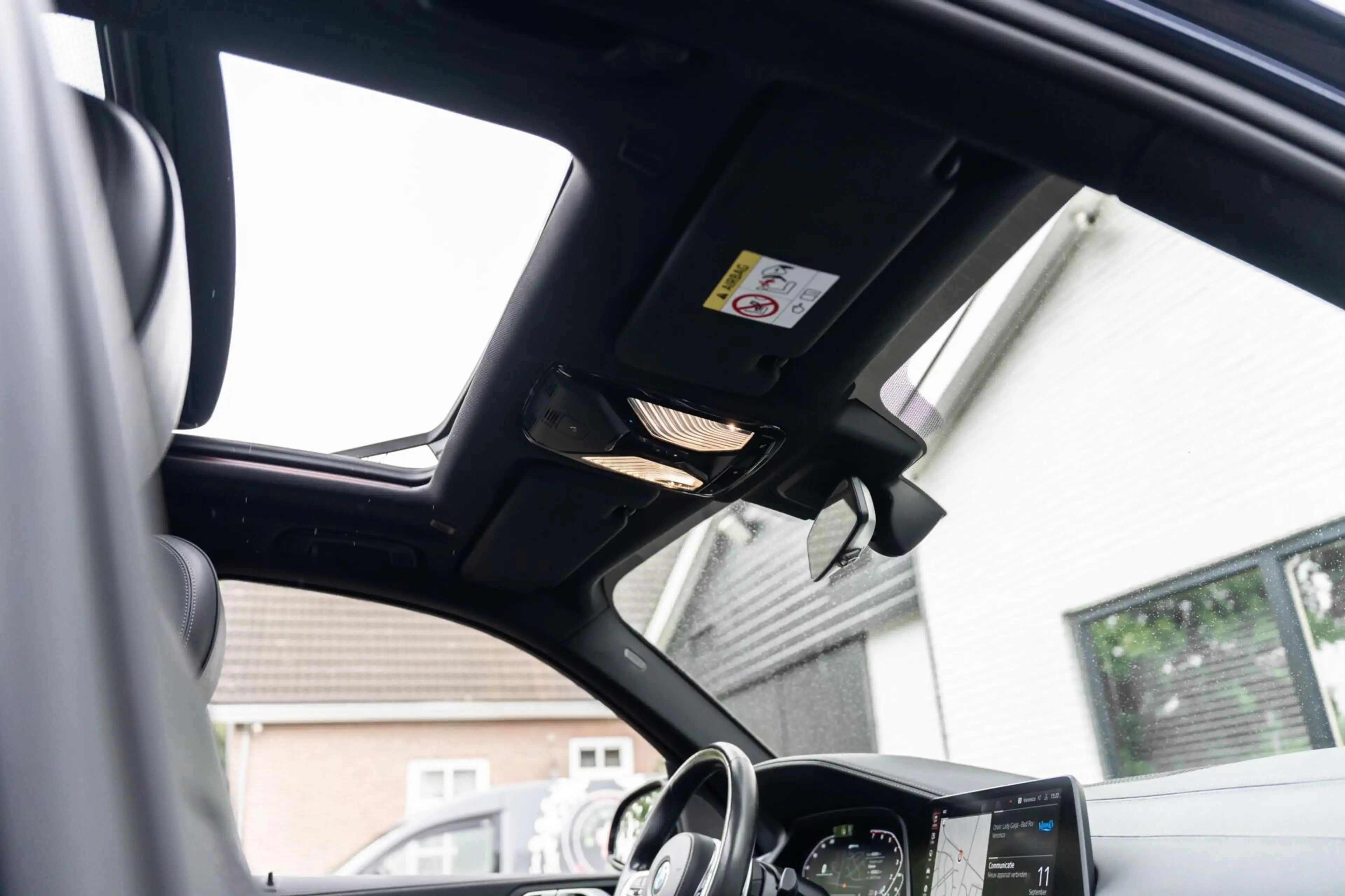 BMW X5 xDrive45e High Exec M H&K Skylounch Pano 360 Trekh — photo 32