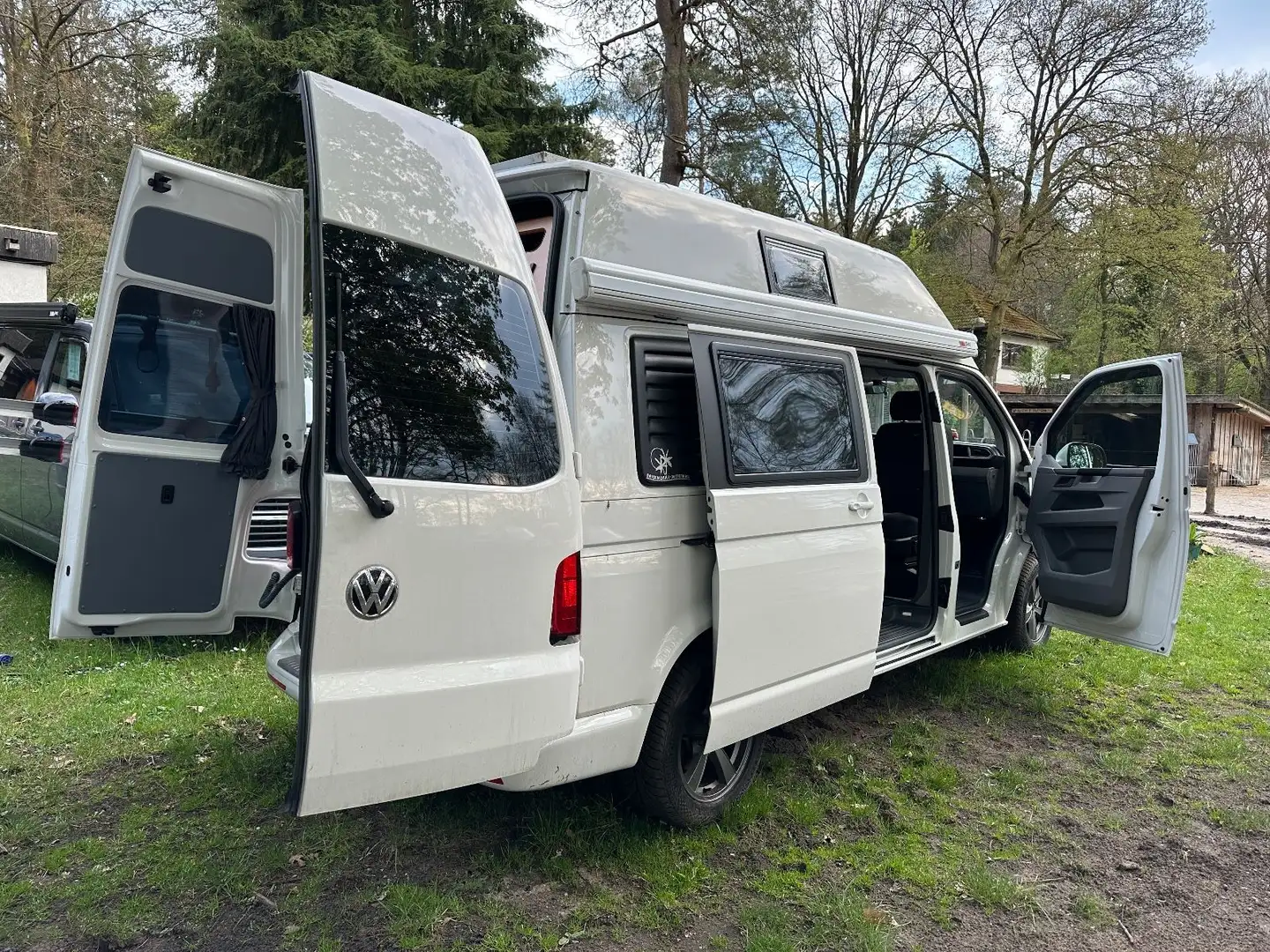 Volkswagen T6.1Wohnmobil 4MOTION HOCHDACH  Langer Radsta Blanc - 1