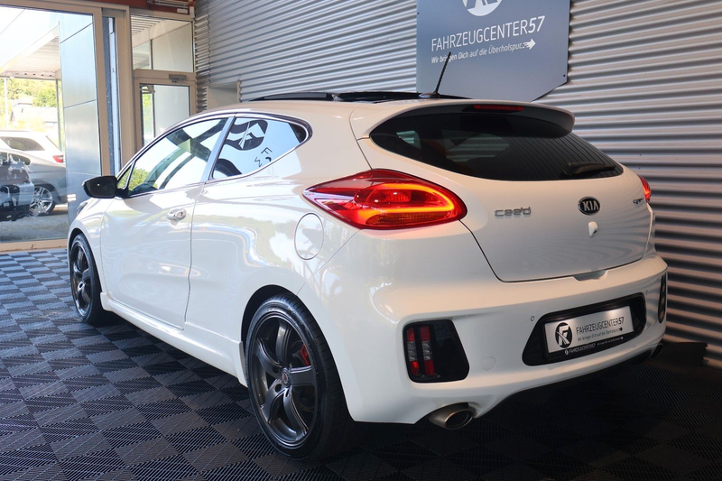 Kia ProCeed / pro_cee'd ProCeed GT/RÜCKFAHRKAMERA/PDC/BI-XENON — photo 10