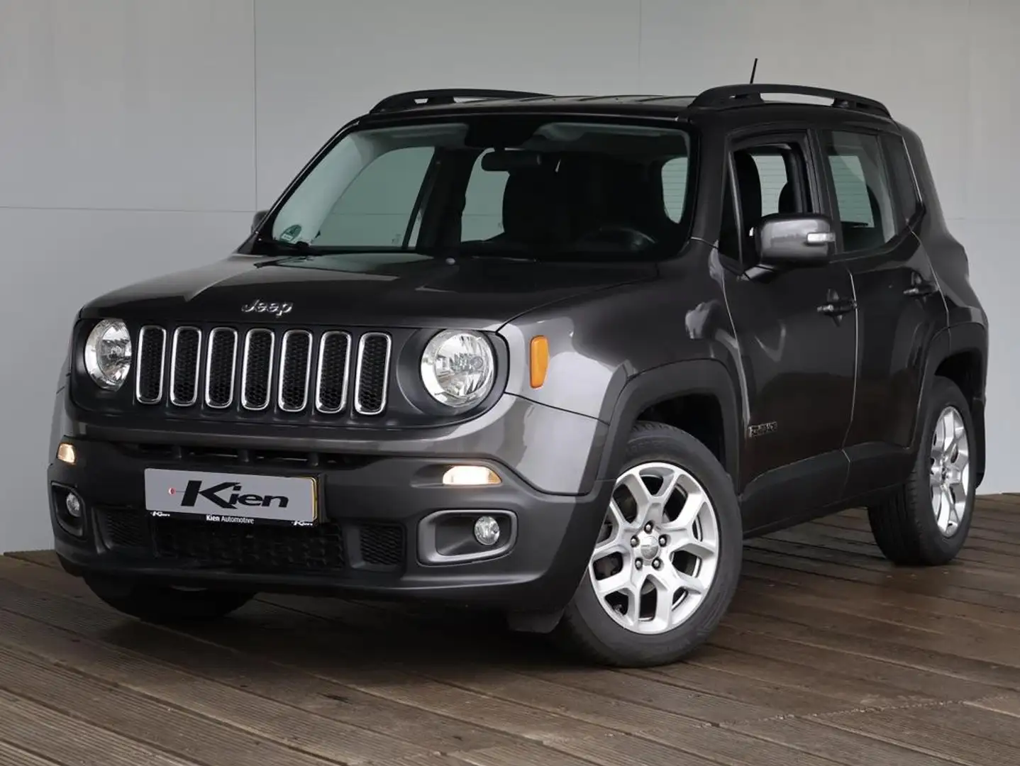 Jeep Renegade 1.4 MultiAir Longitude | Navigatie | Cruise Contro Grijs - 2