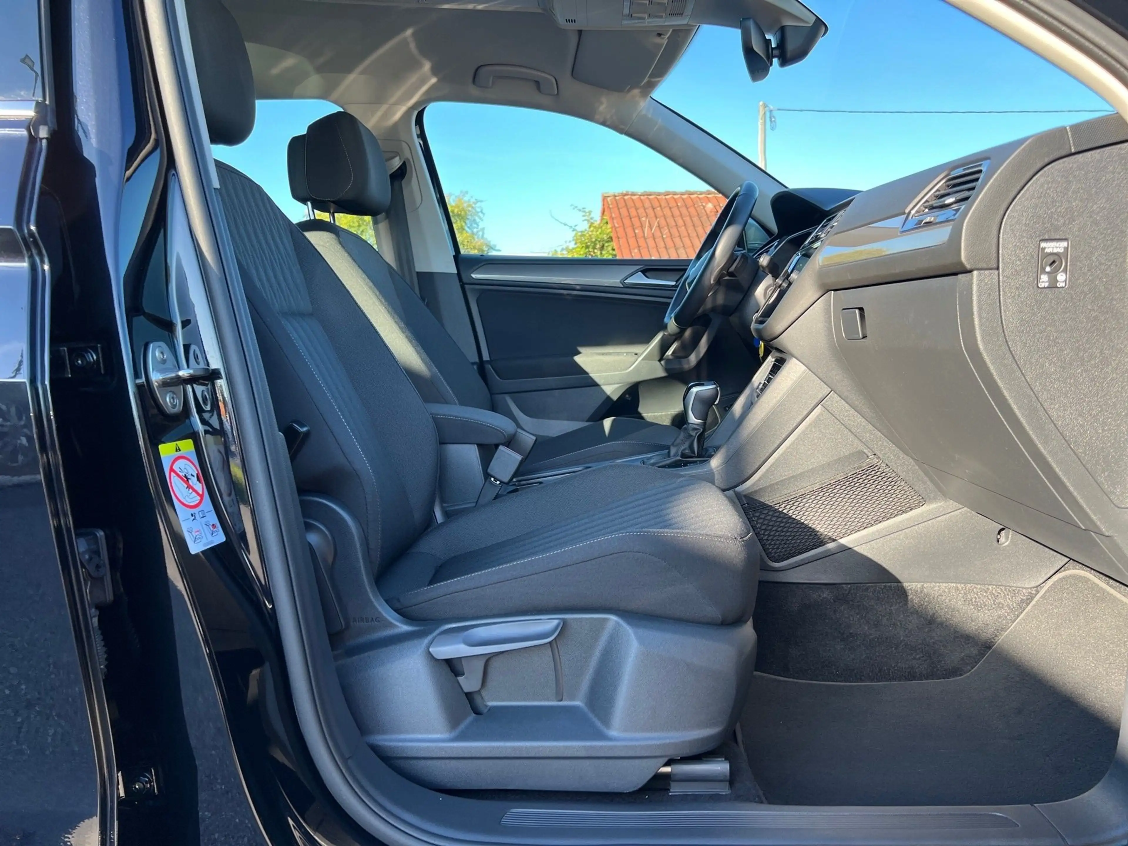 Volkswagen Tiguan Allspace 1,5 TSI ACT DSG Life| 7 Sitzer — photo 33