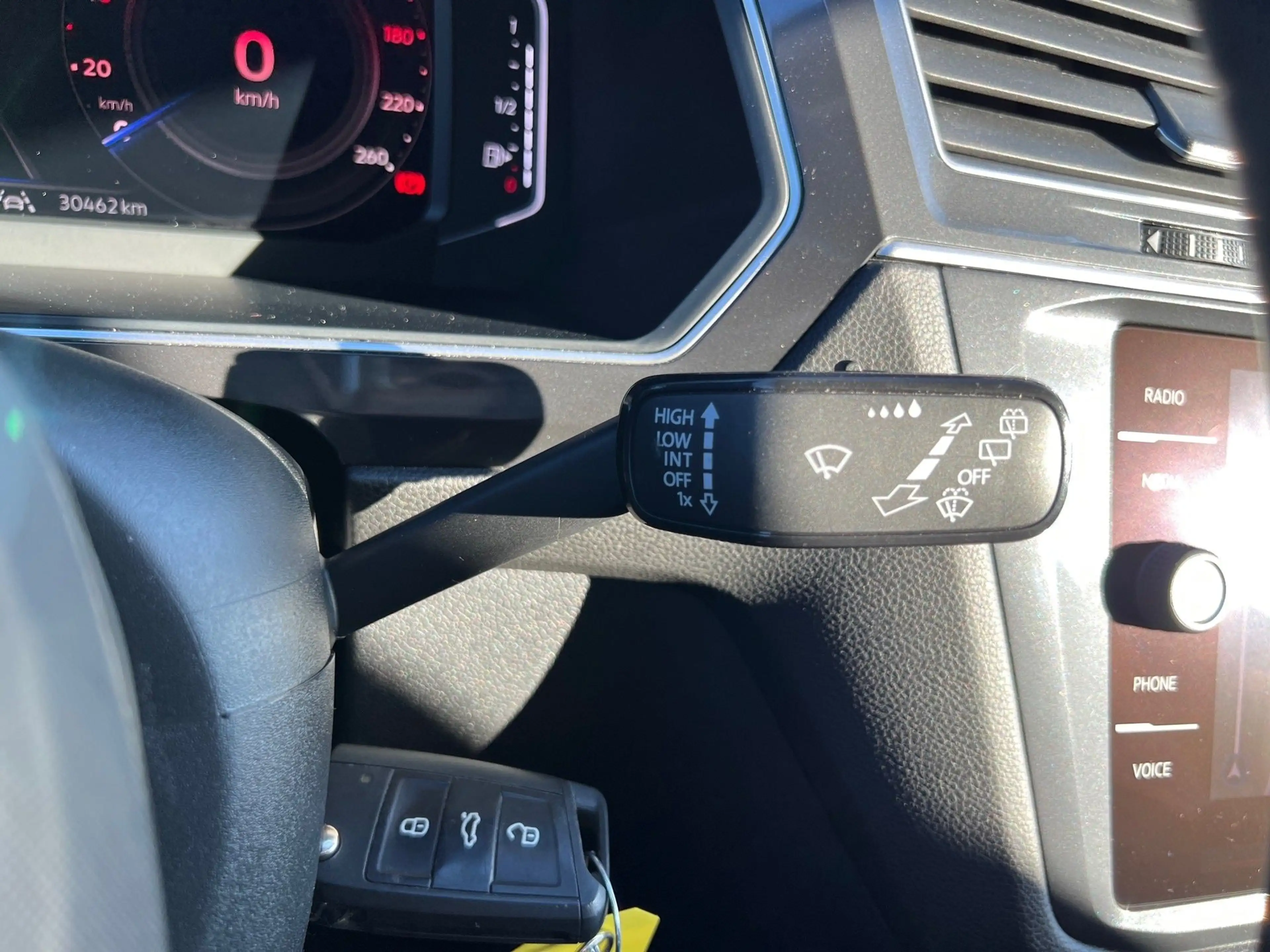 Volkswagen Tiguan Allspace 1,5 TSI ACT DSG Life| 7 Sitzer — photo 42