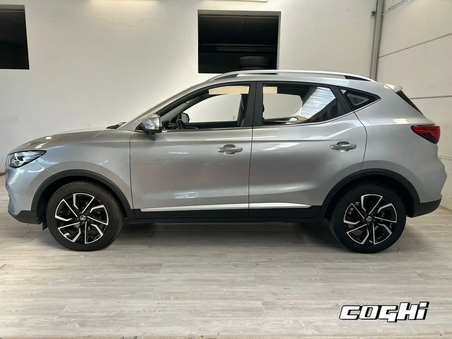 MG ZS ZS 1.5 VTi-tech Luxury Grau - 2