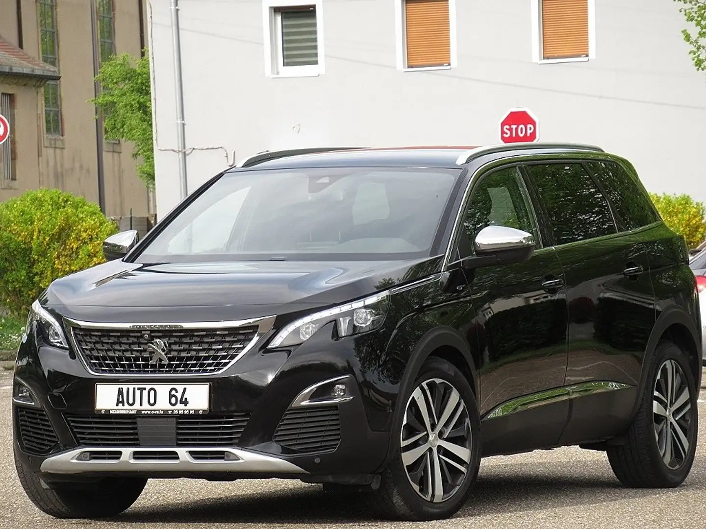 Peugeot 5008 GT 2.0 BlueHDi 180CV BVA 7 places Noir - 1