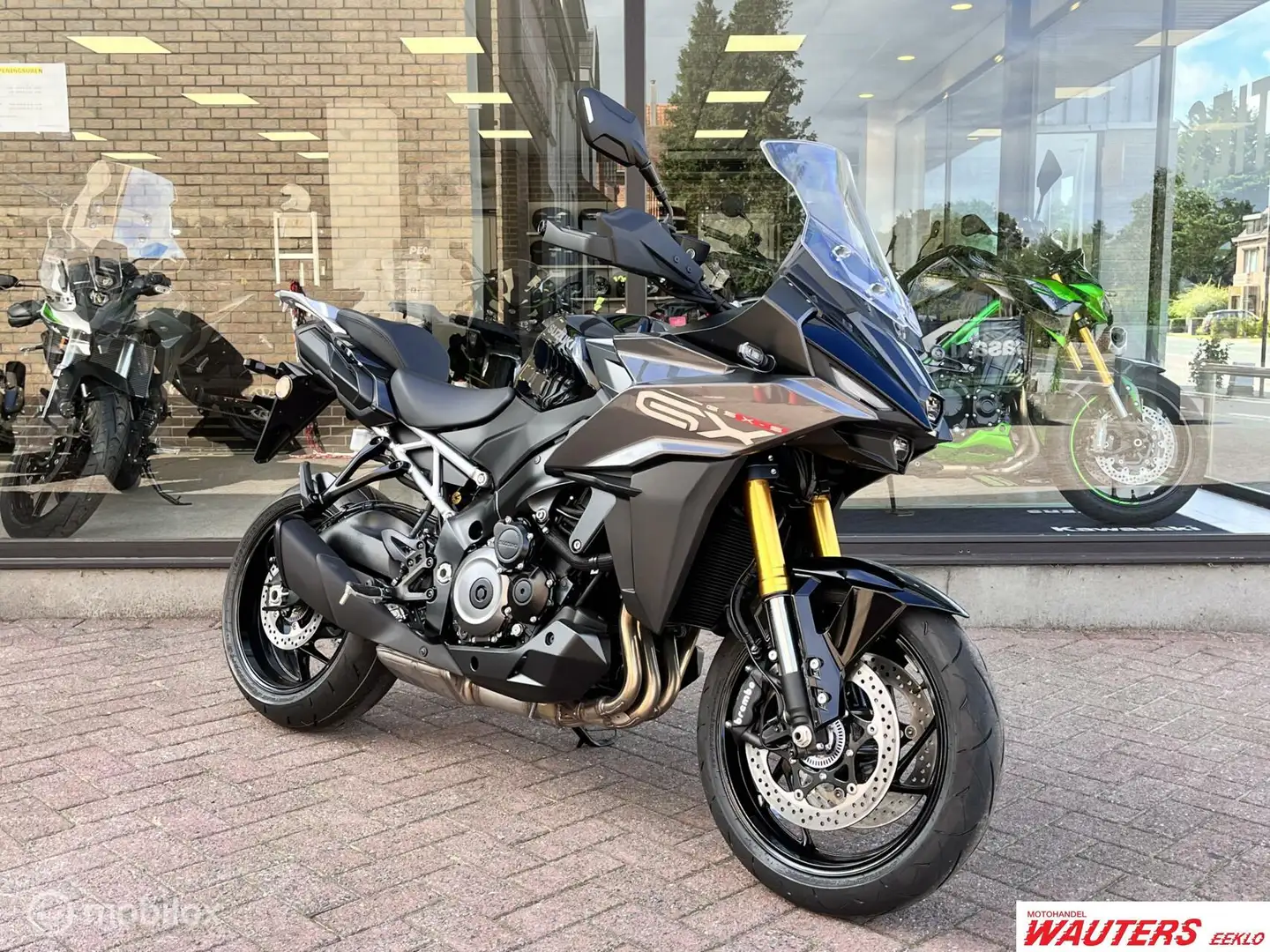 Suzuki GSX-S 1000GX PROMOTIE - 1