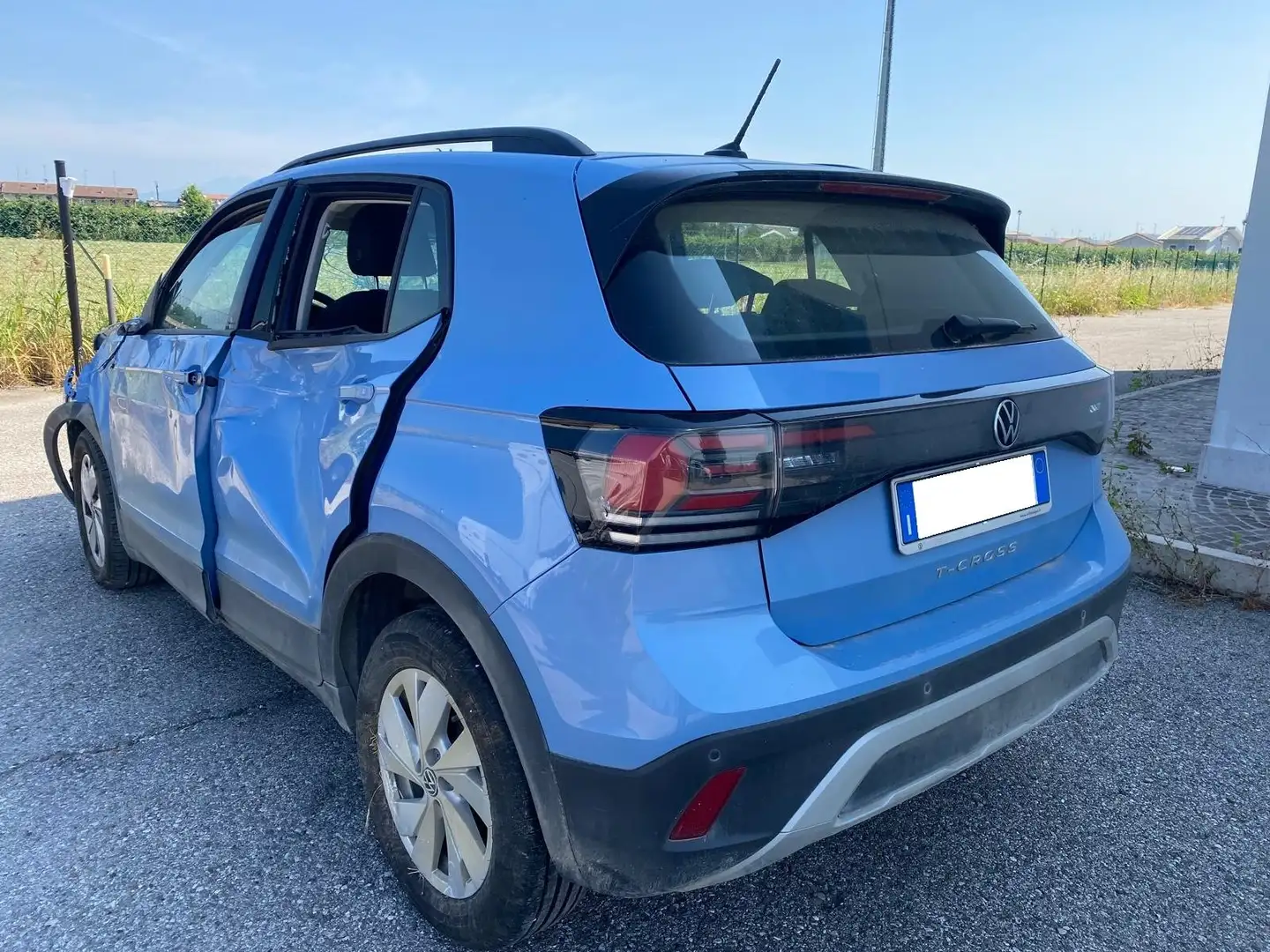 Volkswagen T-Cross 1.0 tsi Life 95cv INCIDENTATA Blu/Azzurro - 2