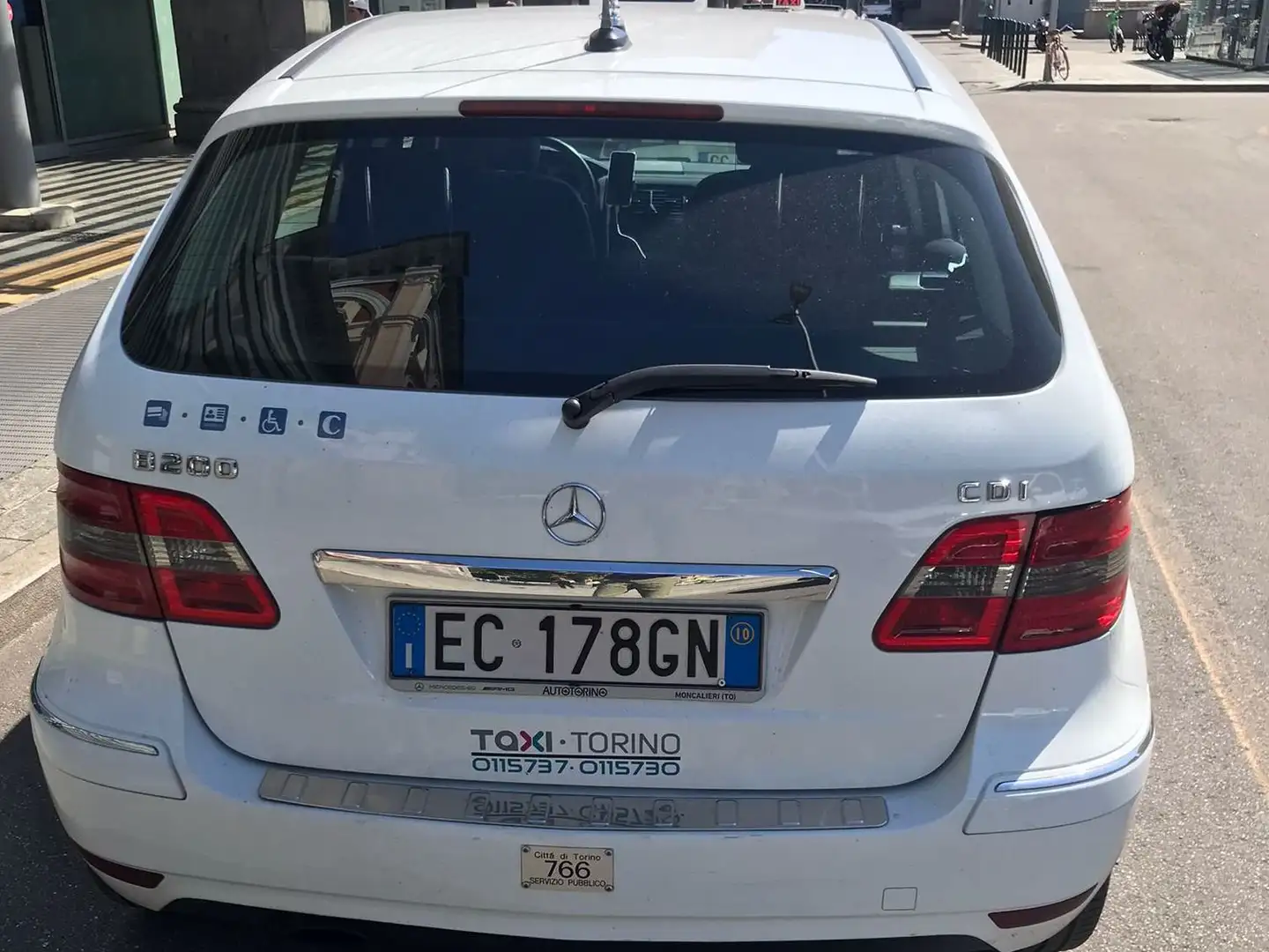 Mercedes-Benz B 200 Classe B - T245 cdi Sport FL Blanc - 1