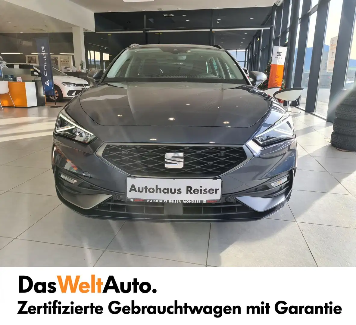 SEAT Leon FR 2.0 TDI DSG 4Drive Grau - 2