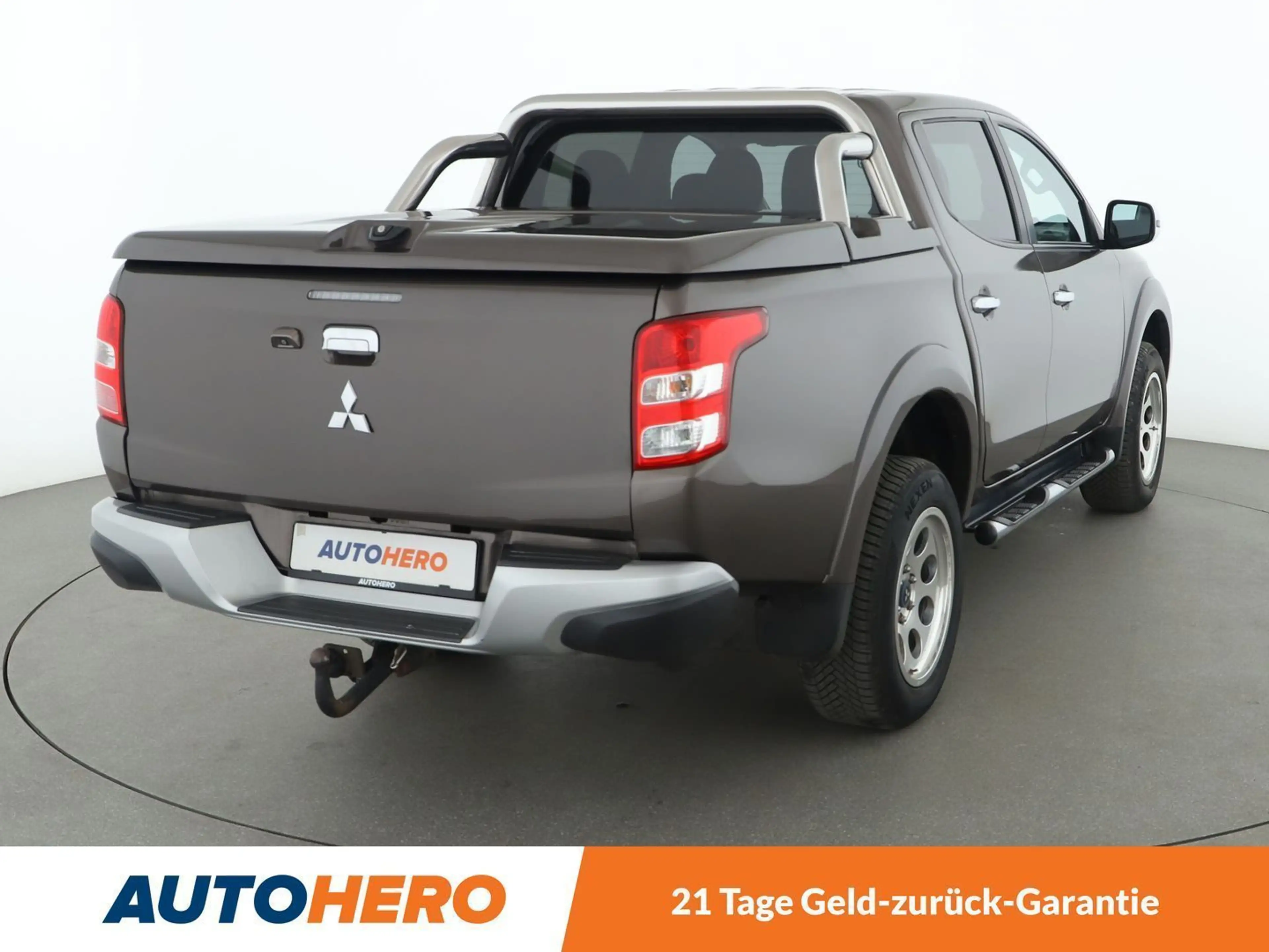 Mitsubishi L200 2.4 DI-D Plus Doppelkabine 4WD*SPUR*TEMPO*KLIMA* — photo 6
