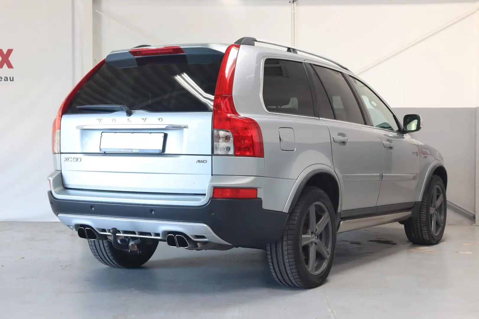 Volvo XC90 D5 R-Design~7-Sitzer~MFL~Tempomat~PDC~1.Hd Silber - 2