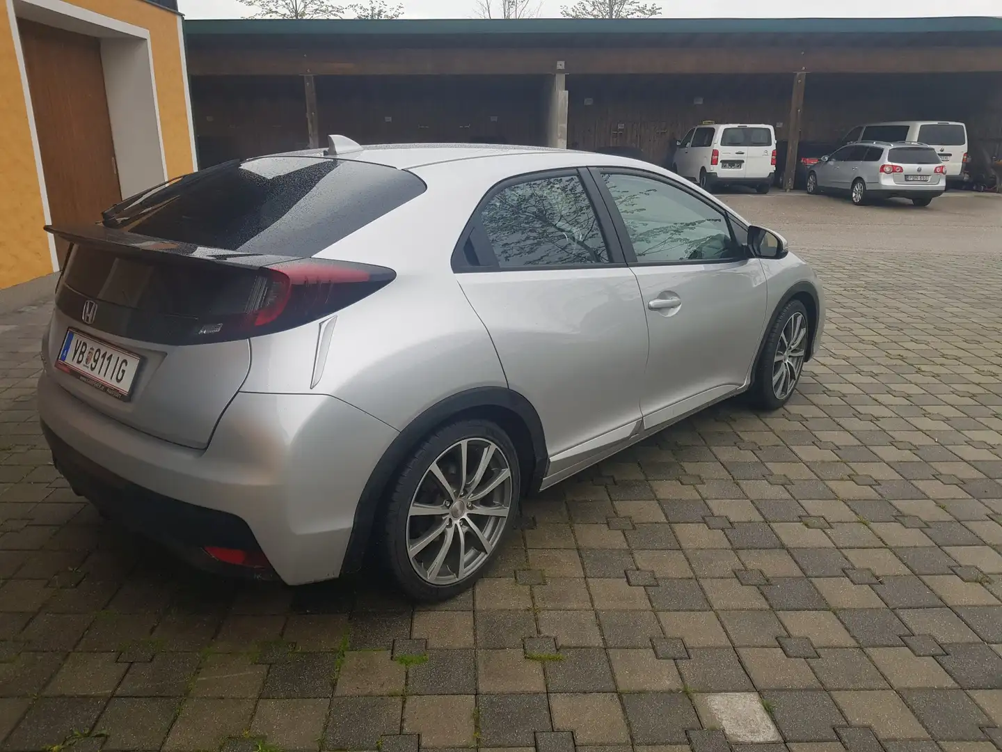 Honda Civic 1.6 i-DTEC Elegance - 2
