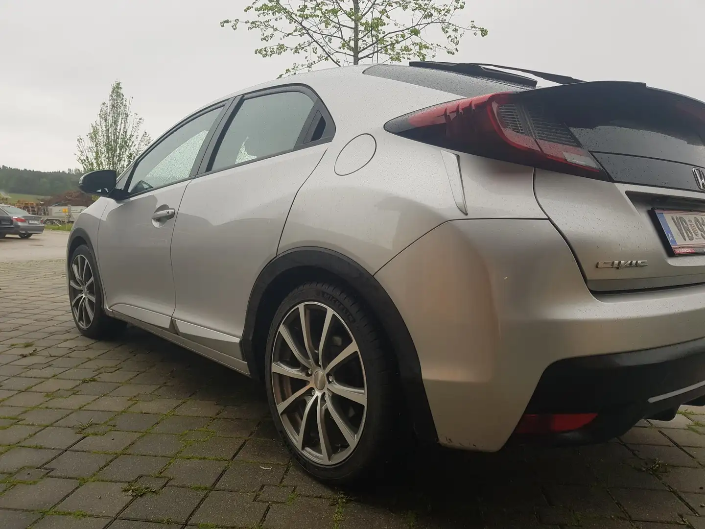 Honda Civic 1.6 i-DTEC Elegance - 1