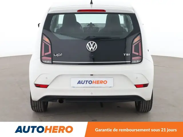 Volkswagen Up! view 5