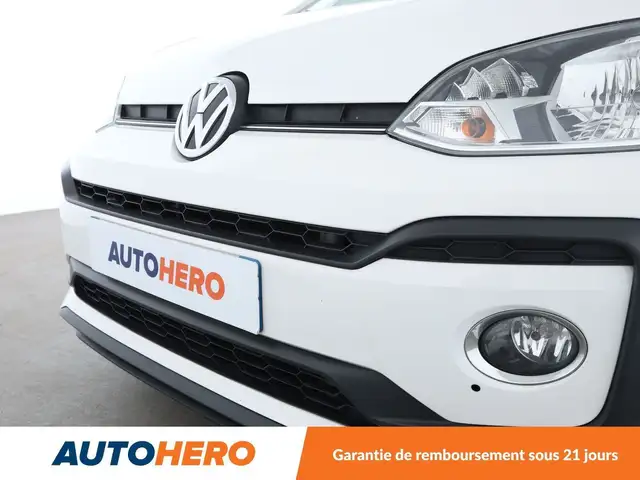 Volkswagen Up! view 28