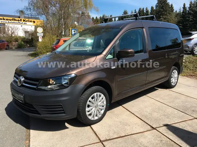 Volkswagen Caddy view 3