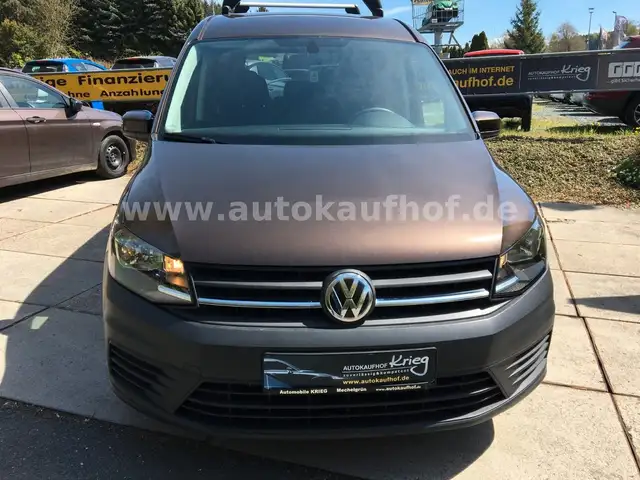 Volkswagen Caddy view 2