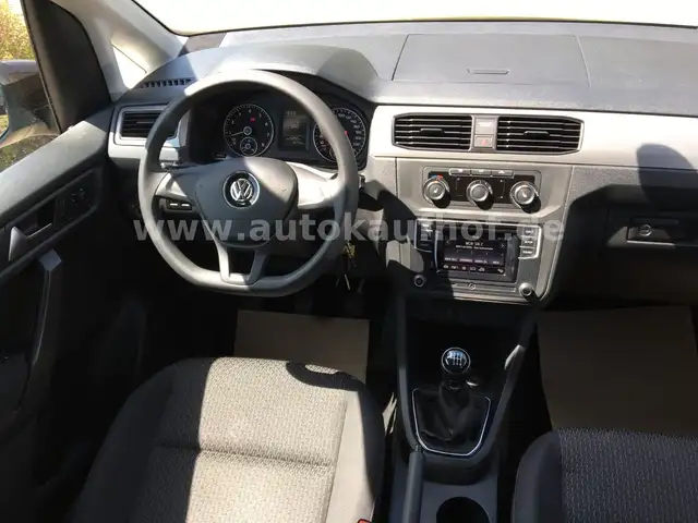 Volkswagen Caddy view 11
