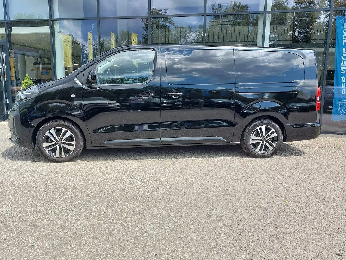 Peugeot Traveller Premium BlueHDi 180 Lang EAT8 Schwarz - 2