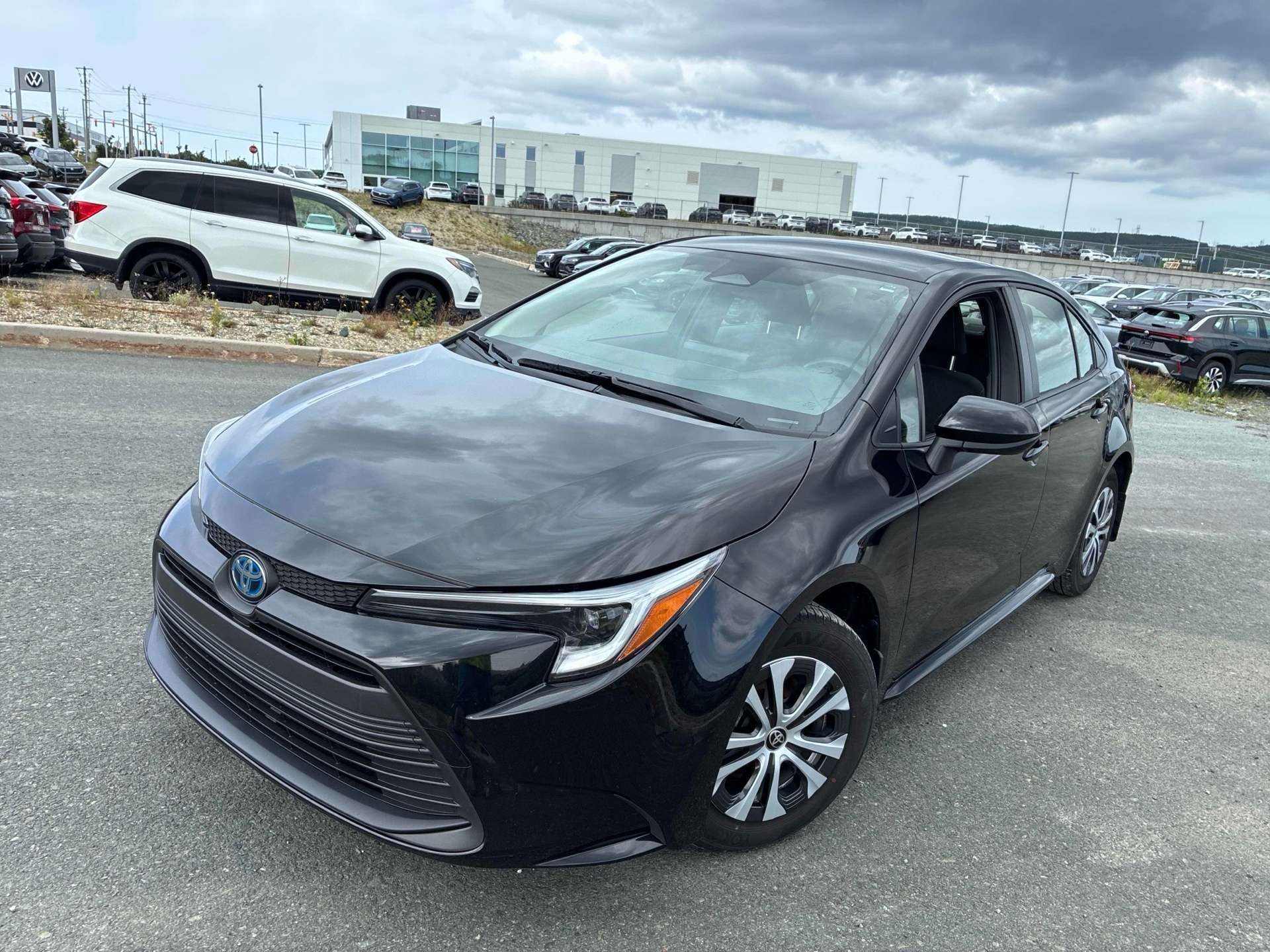 2023 Toyota Corolla Hybrid LE | Clean Carfax | Remote Start|