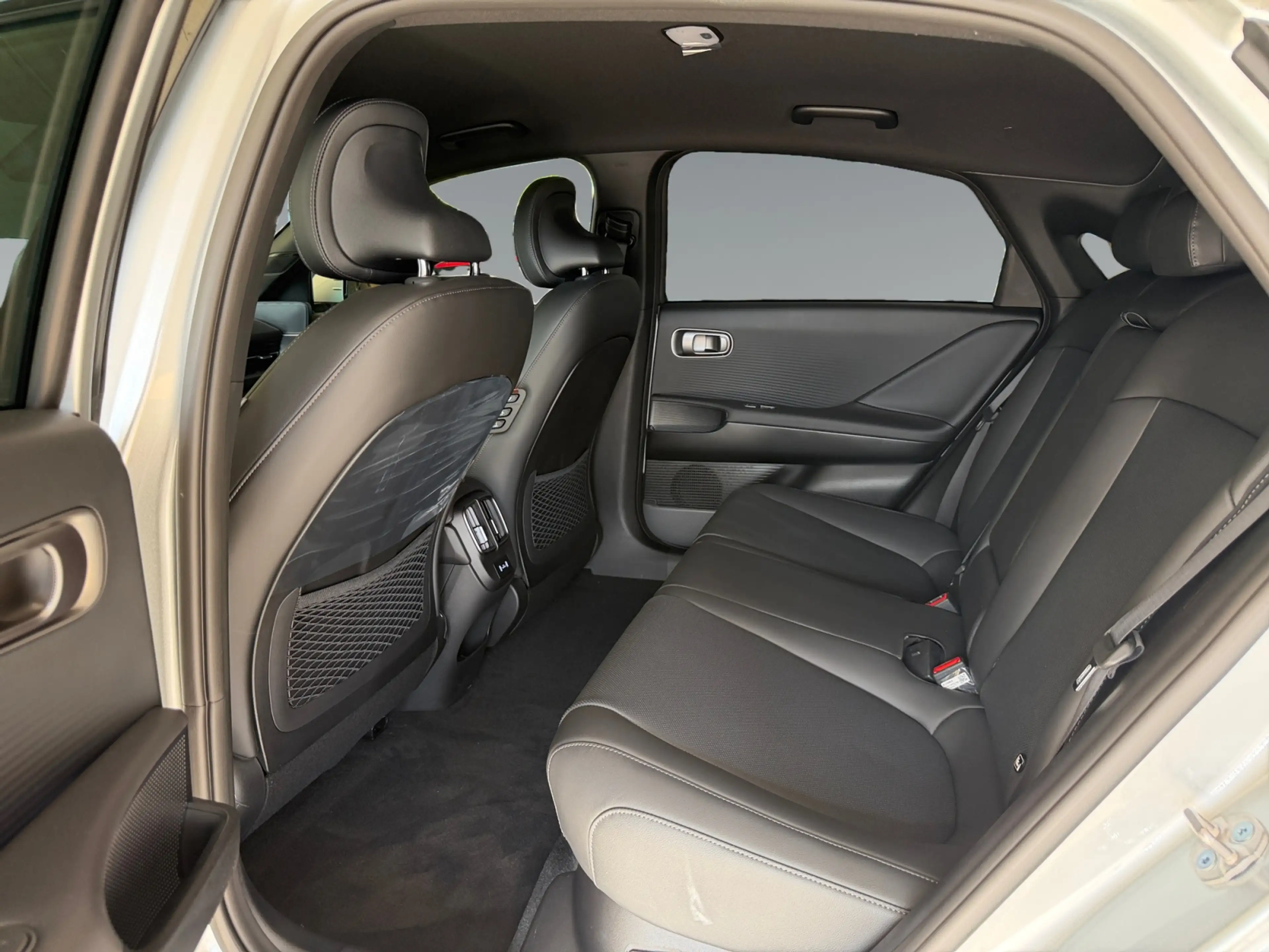 Hyundai IONIQ 6 Prestige Line 84 kWh 4WD — photo 13