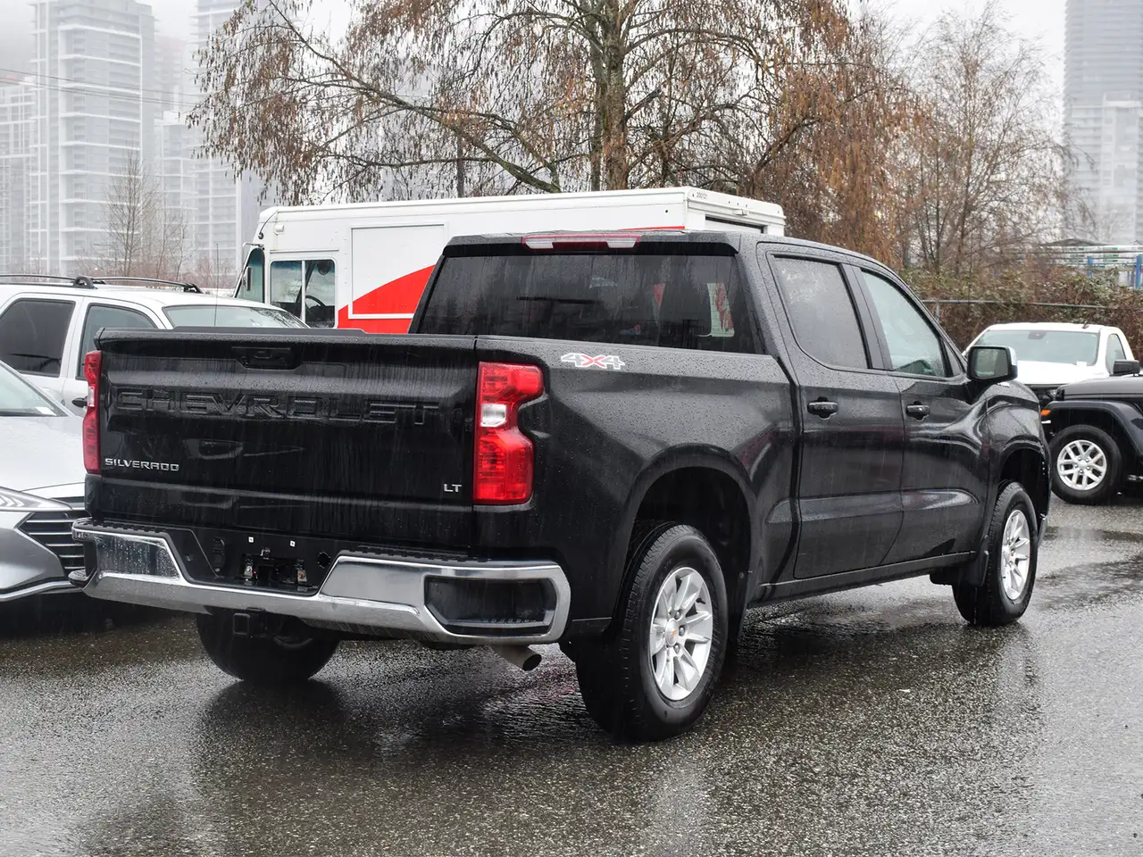 Chevrolet Silverado 1500 снимка Chevrolet Silverado 1500