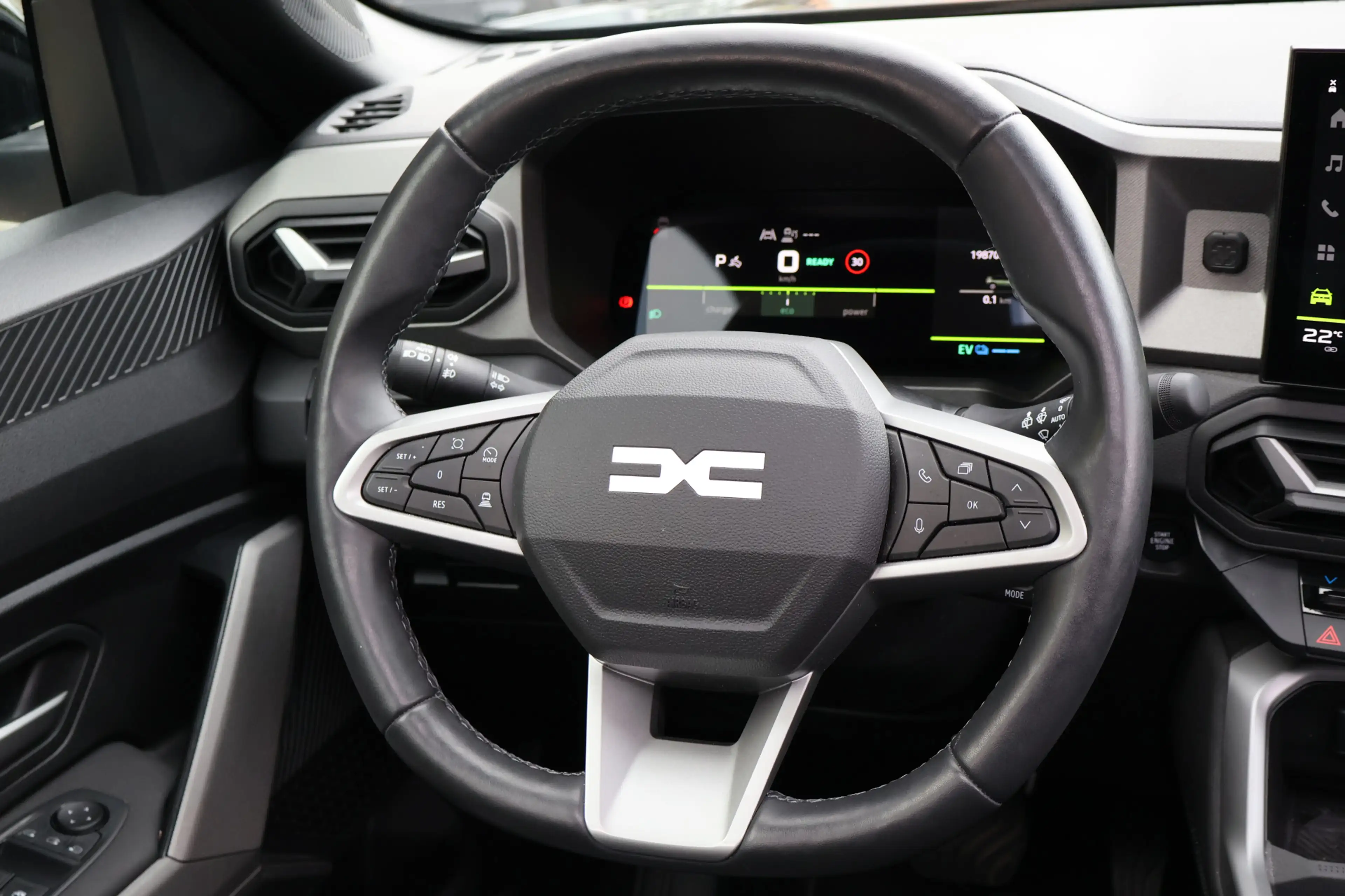 Dacia Bigster 1.8 Hybrid 155 Launch Edition | Adap. Cruise | Sto — photo 6