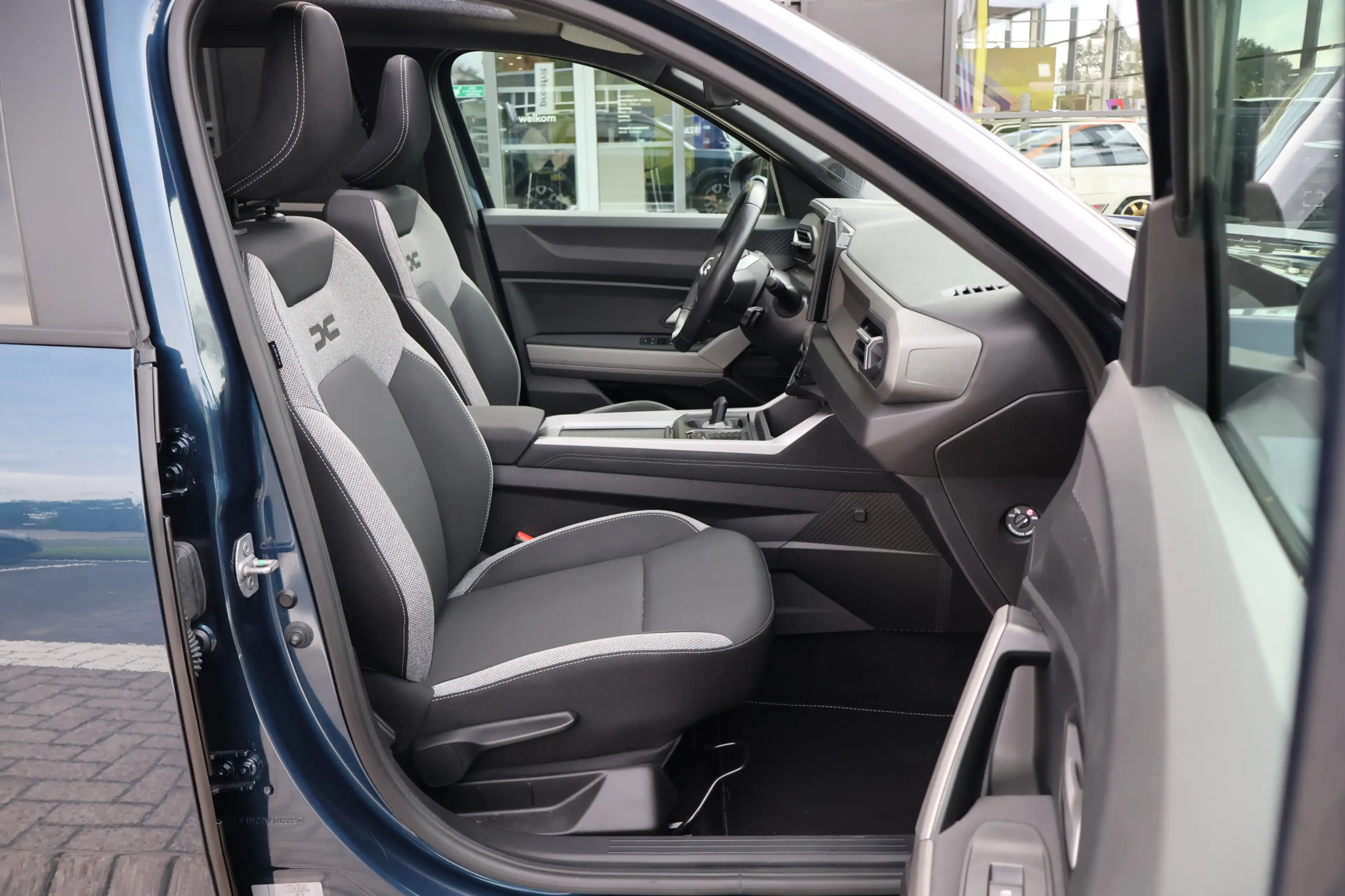 Dacia Bigster 1.8 Hybrid 155 Launch Edition | Adap. Cruise | Sto — photo 12