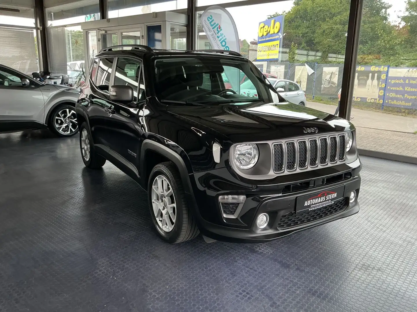Jeep Renegade Limited FWD Schwarz - 1