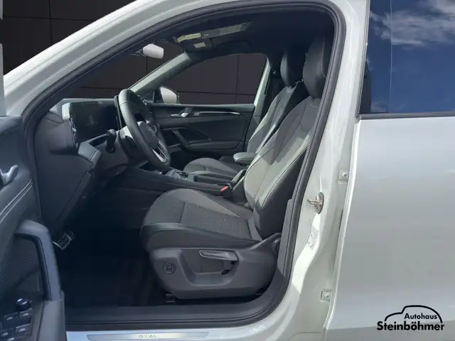 Volkswagen Tiguan view 15