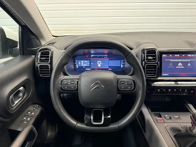 Citroen C5 Aircross view 11