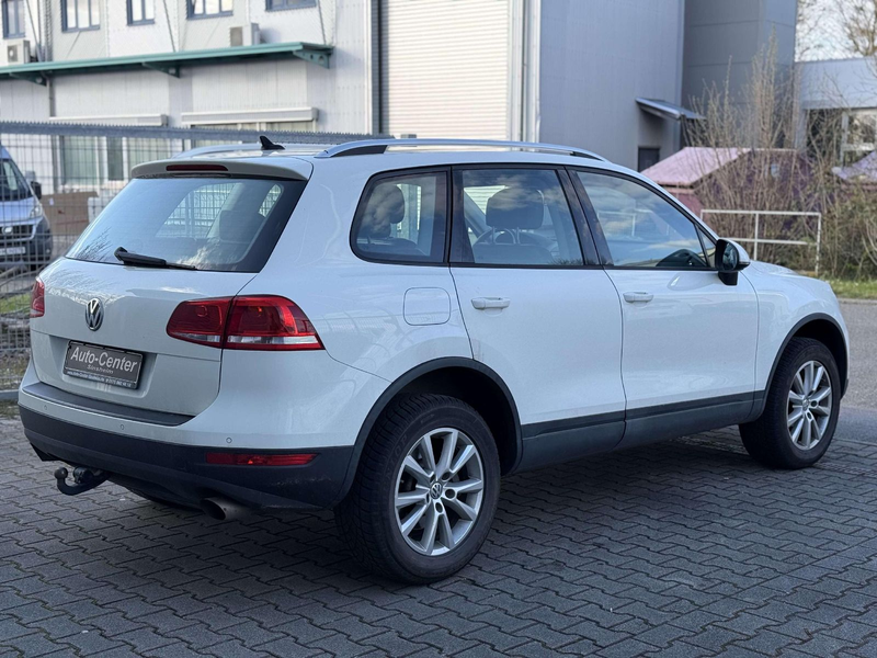Volkswagen Touareg V6 TDI BMT*AHK*Panorama*Xenon*SHZ*Navi* — photo 4