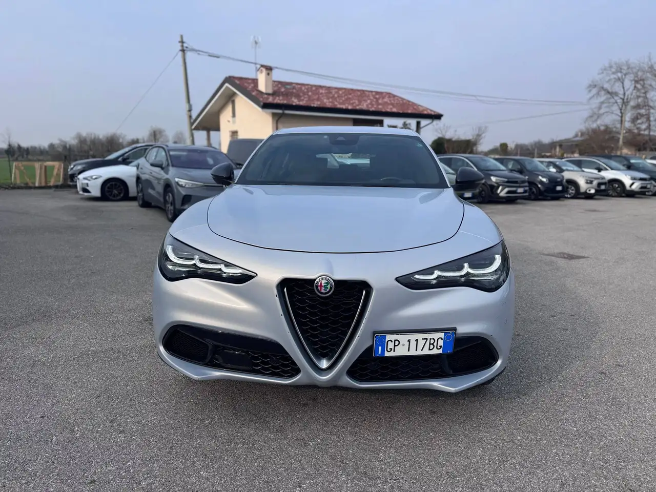 Alfa Romeo Stelvio 2023