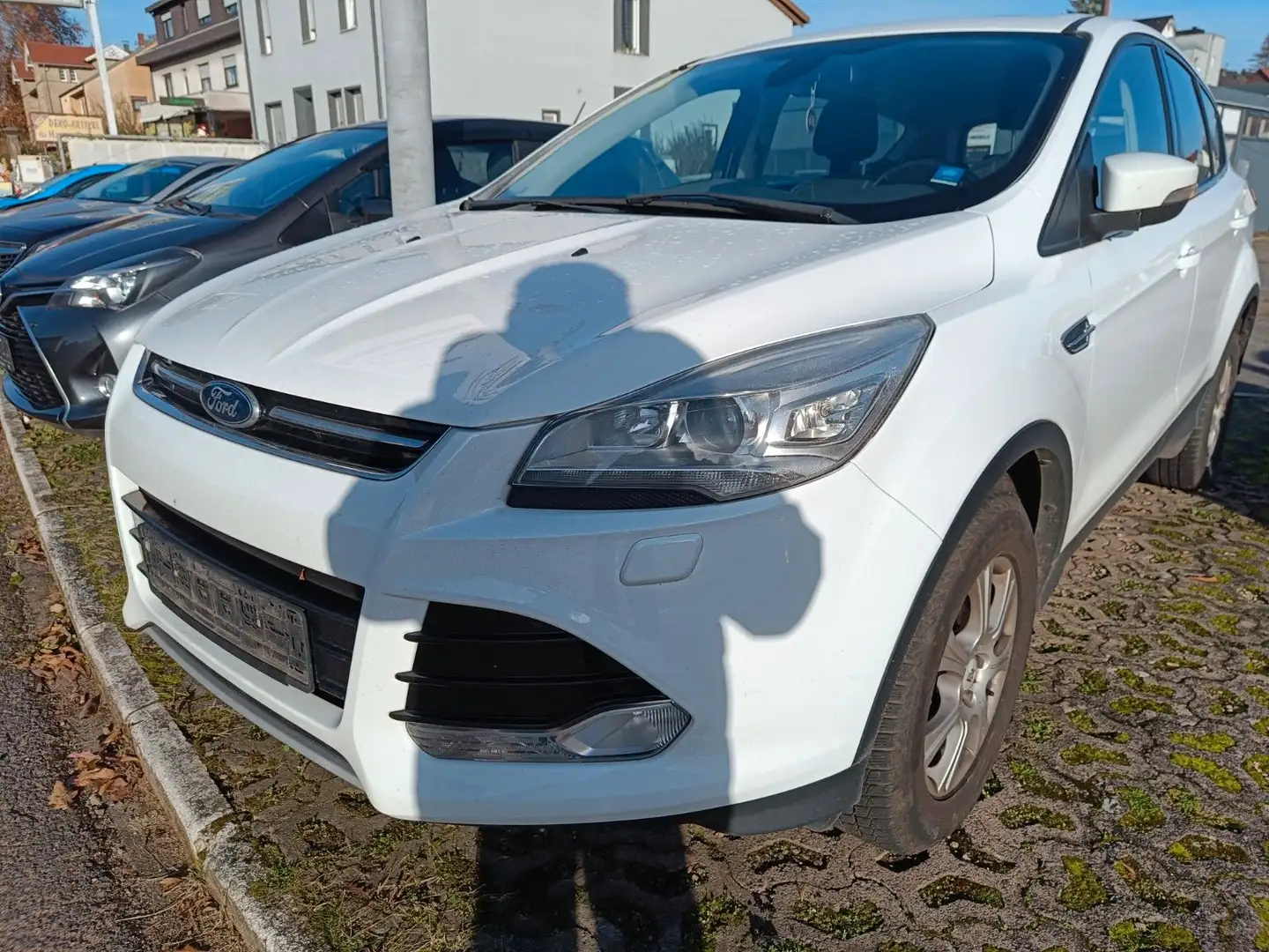 Ford Kuga Titanium Weiß - 1