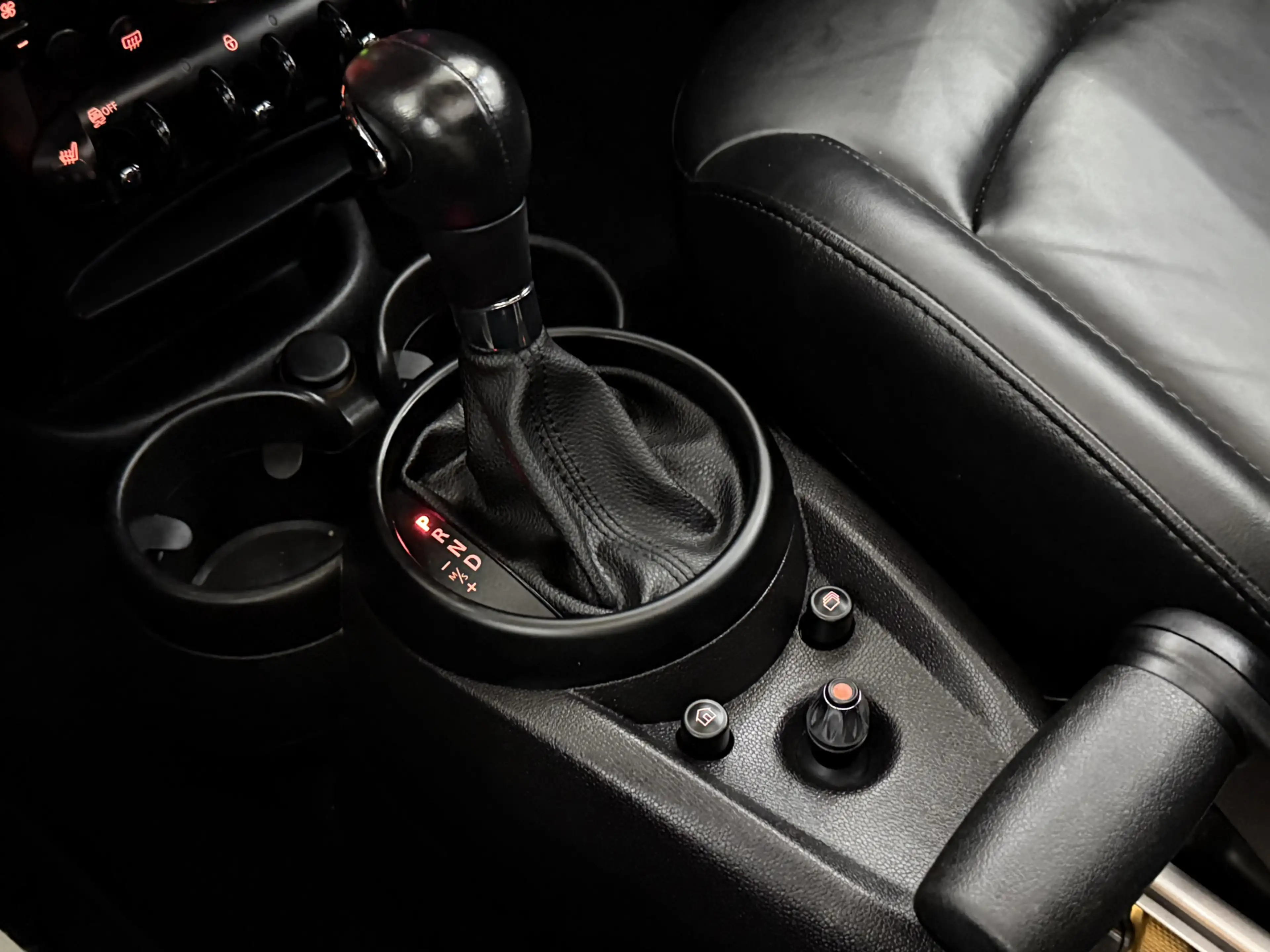 MINI Cooper Countryman 1.6 Chili Panoramadak, Leder, Navi, Parkeersensore — photo 15