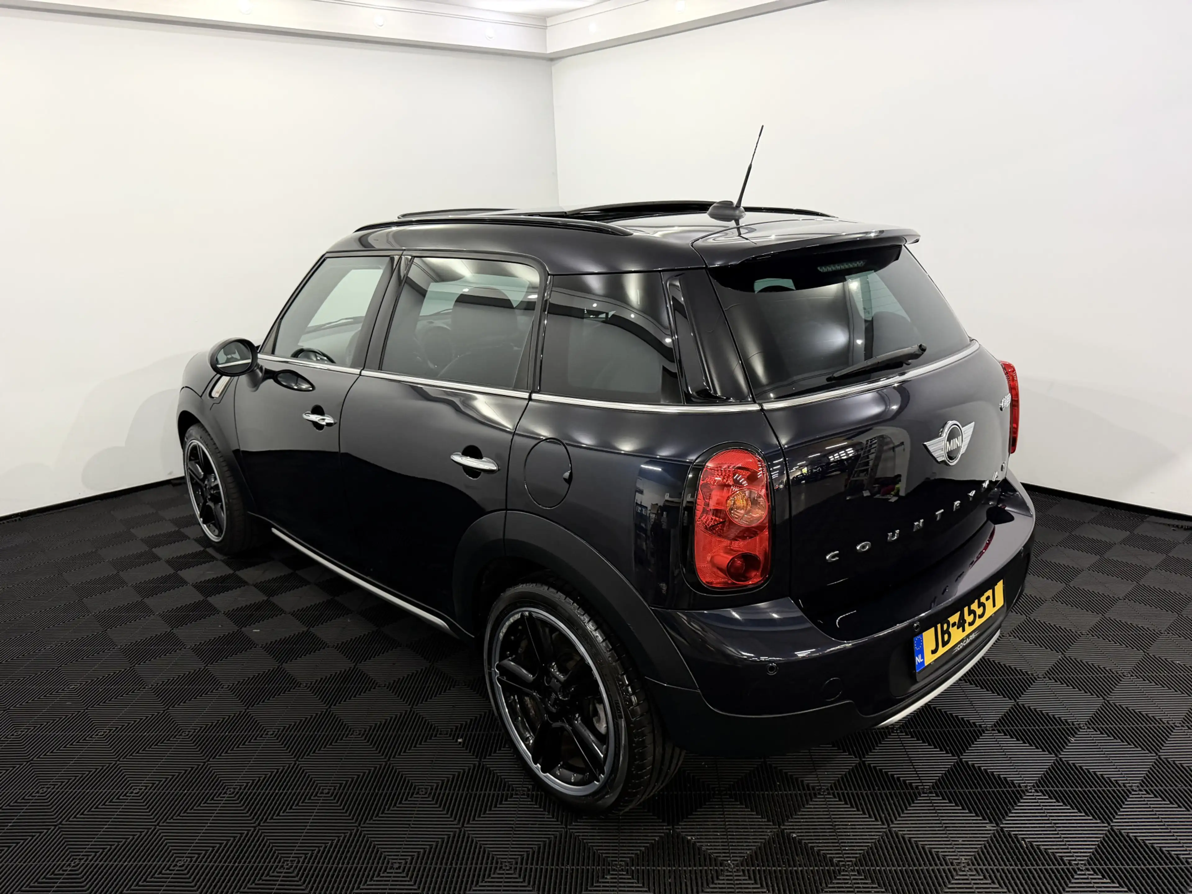 MINI Cooper Countryman 1.6 Chili Panoramadak, Leder, Navi, Parkeersensore — photo 4