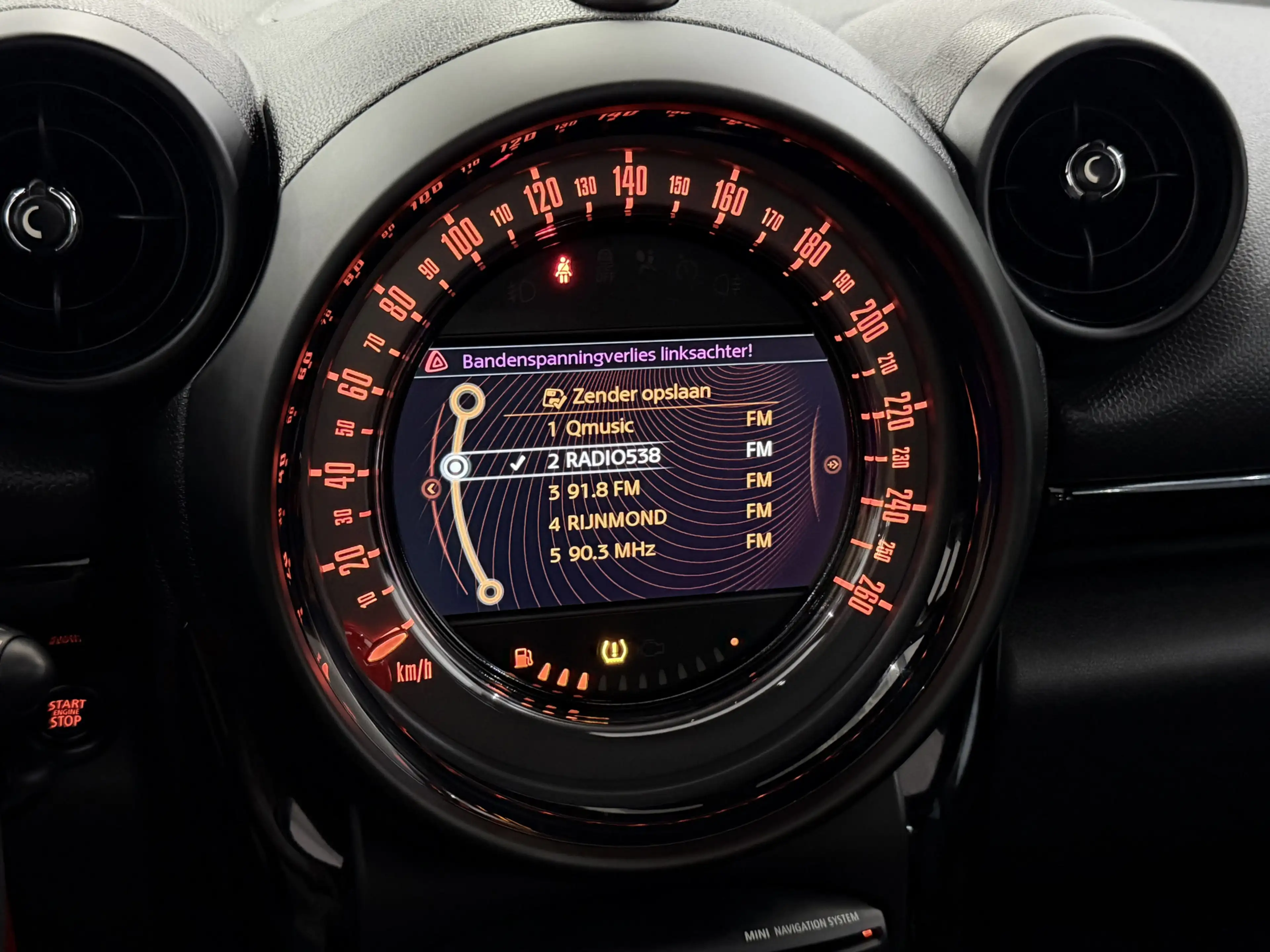 MINI Cooper Countryman 1.6 Chili Panoramadak, Leder, Navi, Parkeersensore — photo 21