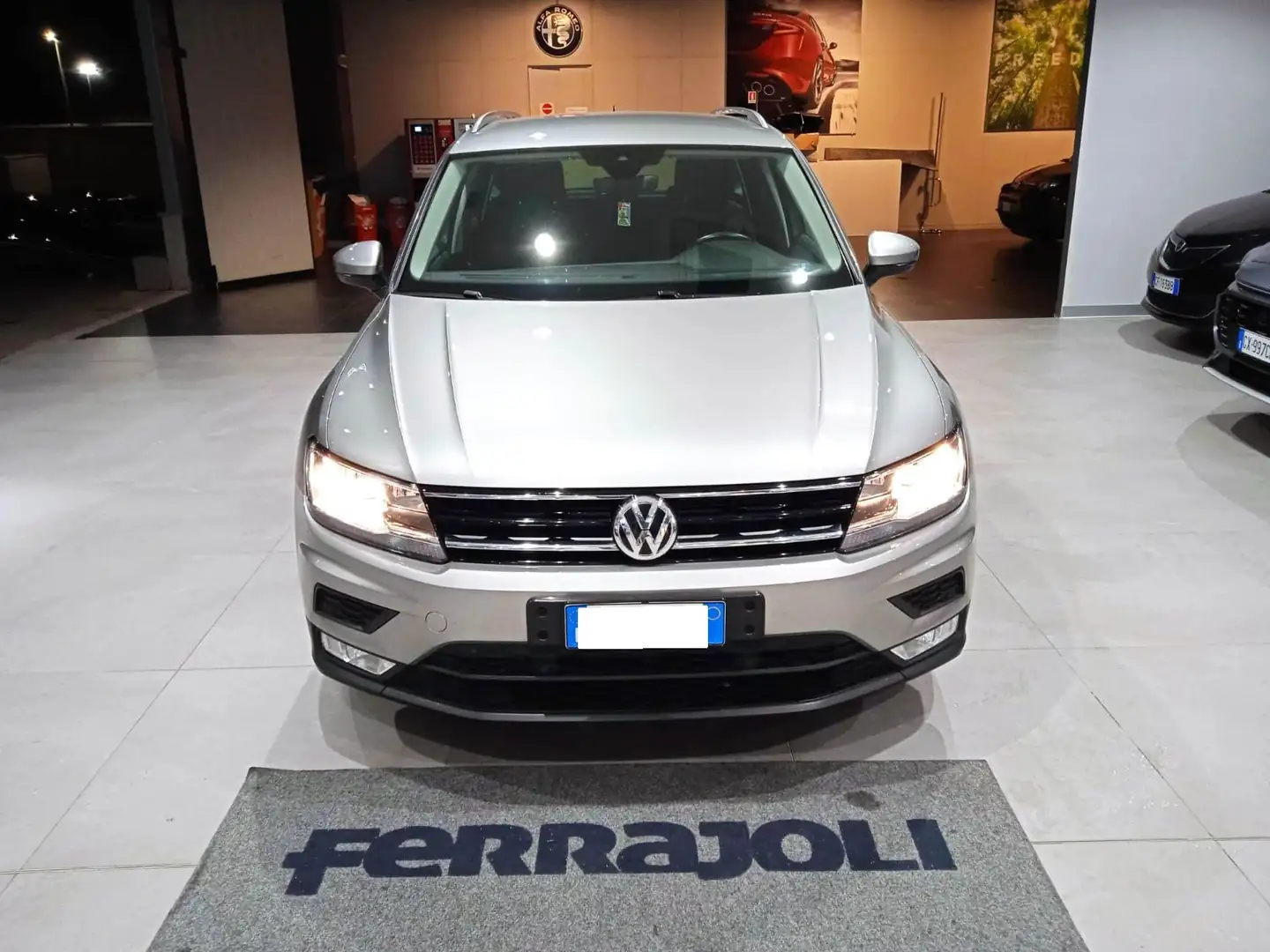 Volkswagen Tiguan Tiguan 1.6 tdi Style Bluemotion Techno Grigio - 2